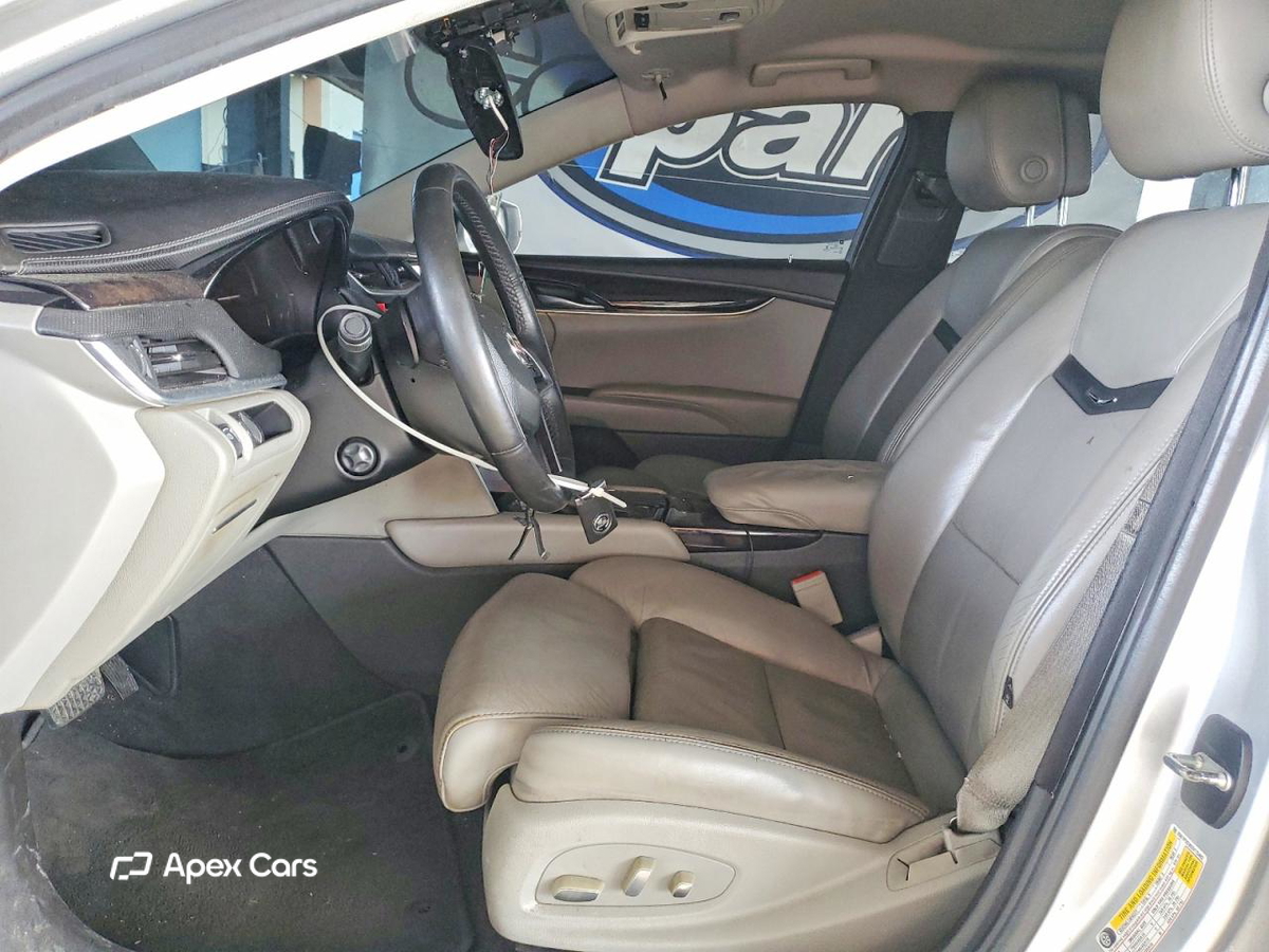 Cadillac XTS 2013