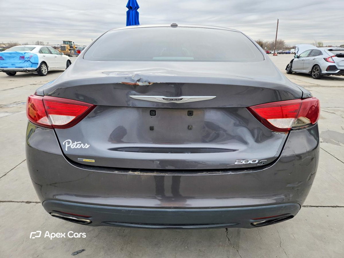 Chrysler 200 2015