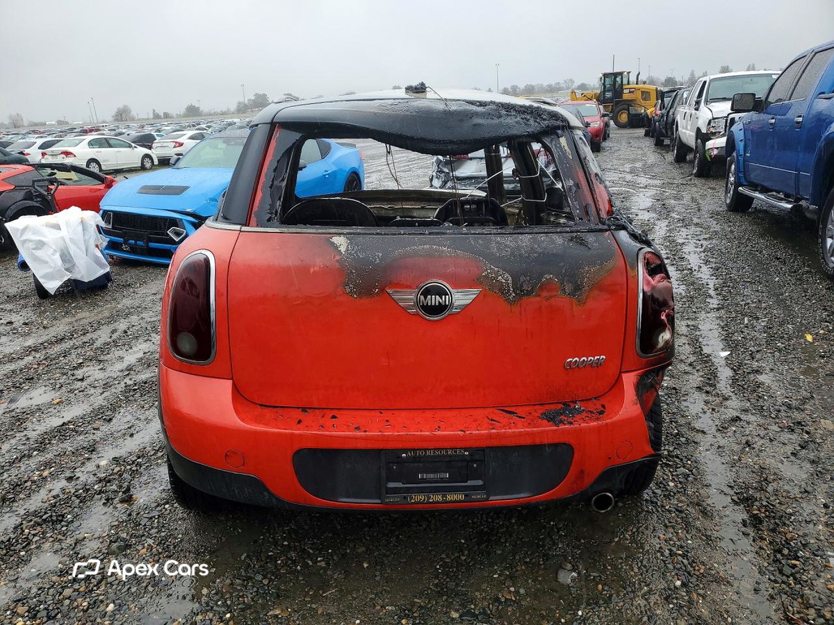 MINI Cooper 2012