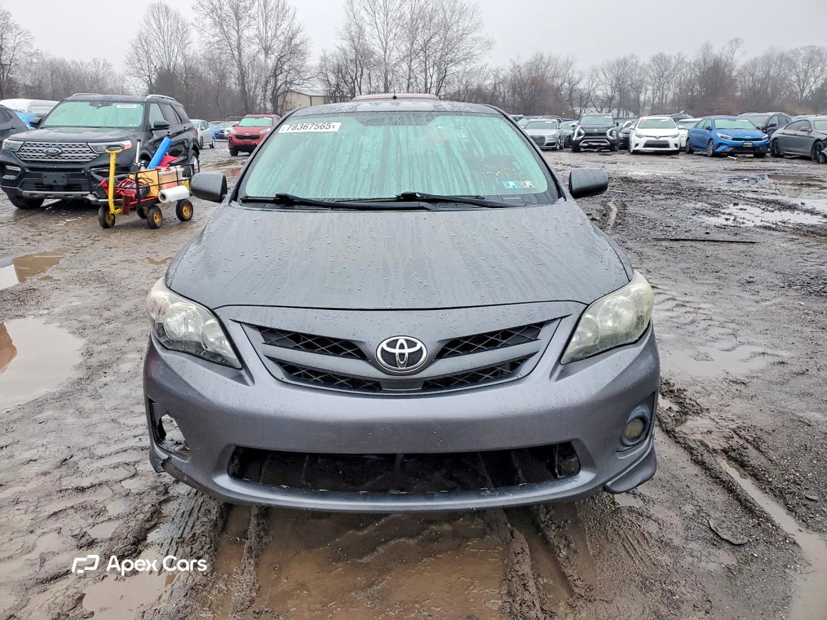 Toyota Corolla 2013