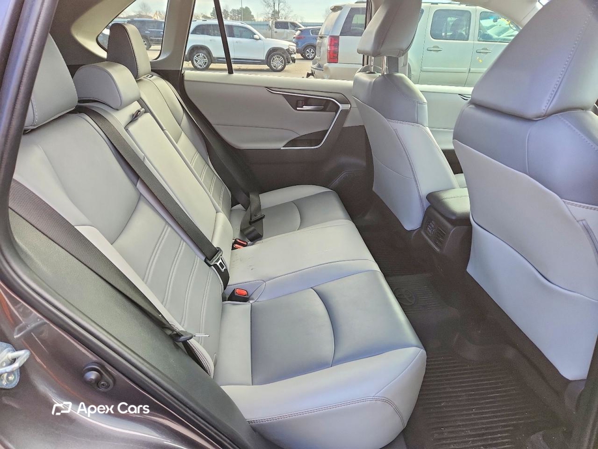 Toyota RAV 4 2024