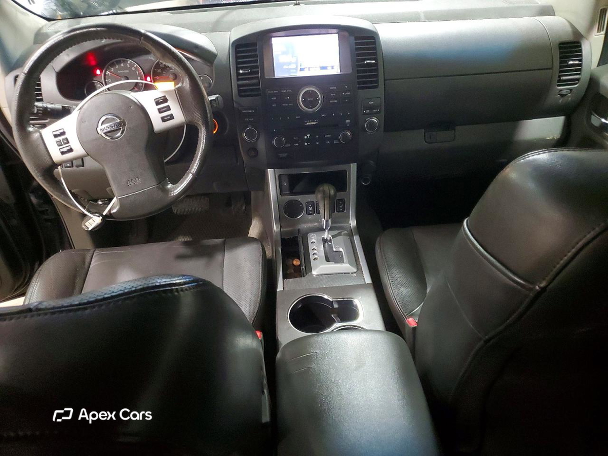Nissan Pathfinder 2012