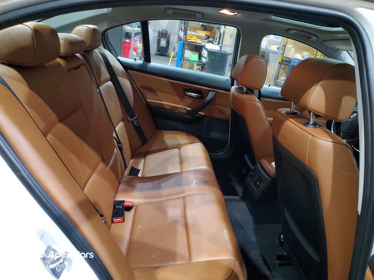 BMW Series 3 2011