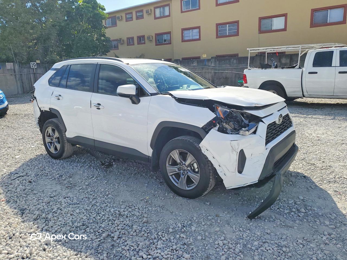 Toyota RAV 4 2025