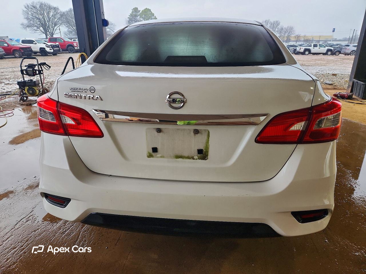 Nissan Sentra 2016
