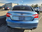 Chrysler 200 2011