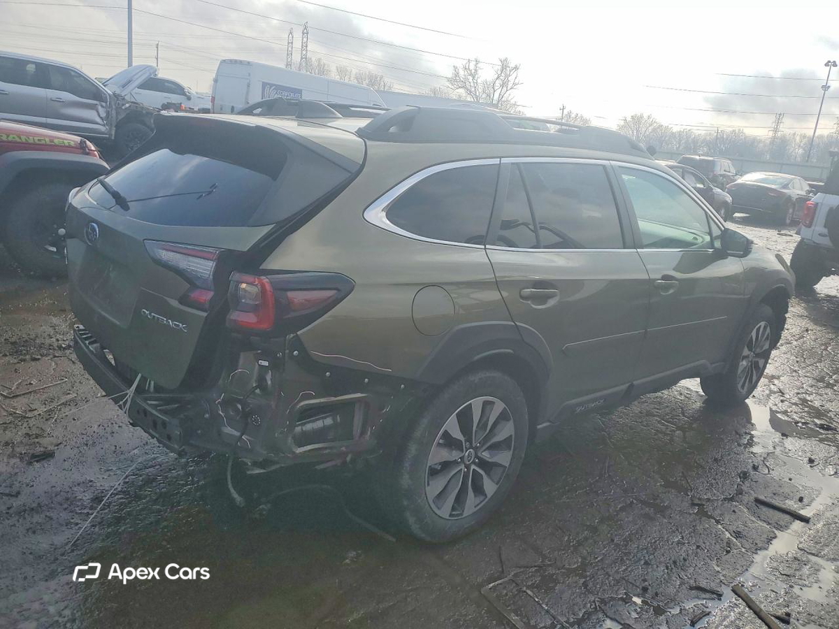 Subaru Outback 2025