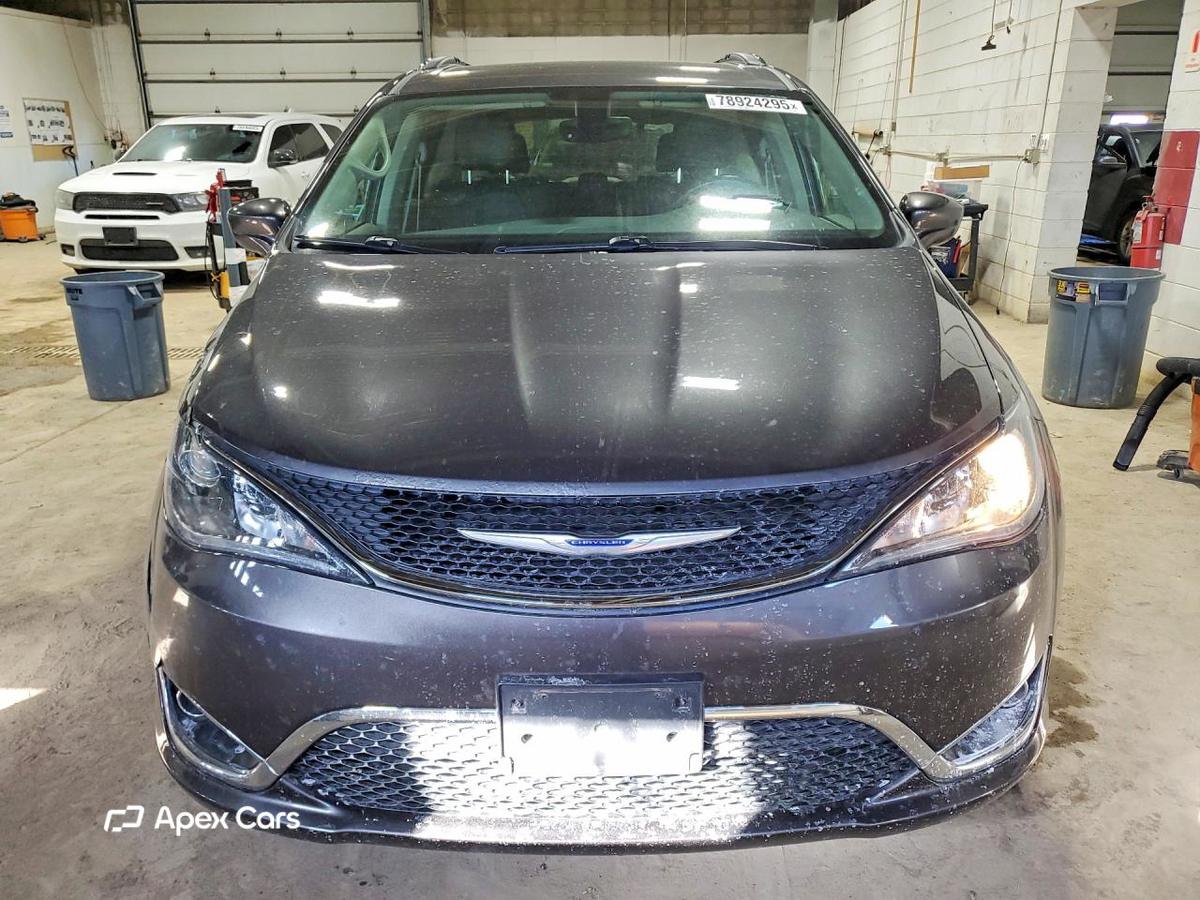 Chrysler Pacifica 2019