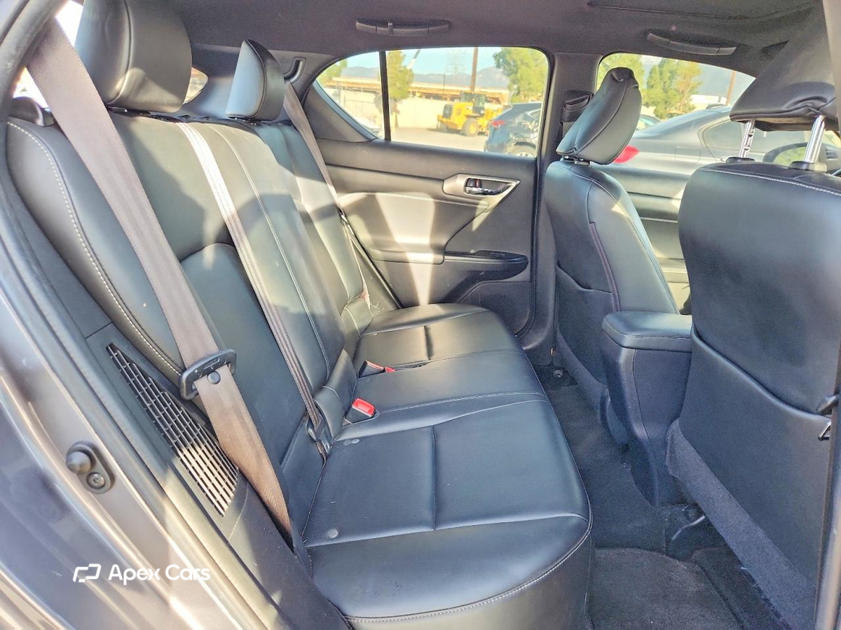 Lexus CT 2015