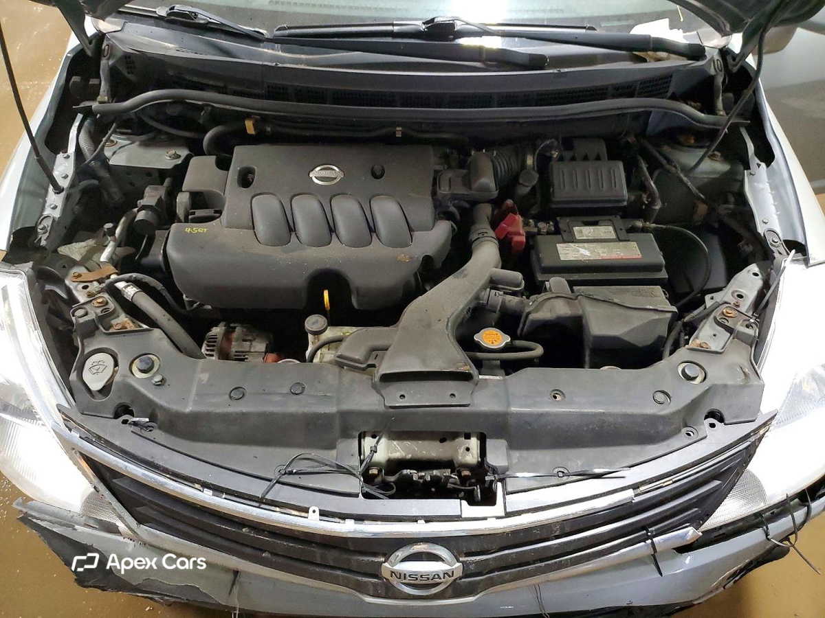 Nissan Versa 2011