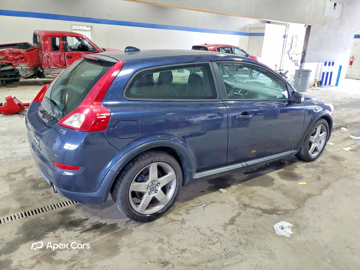 Volvo C30 2012