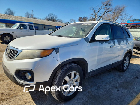 Kia Sorento 2013 - Image 1 of 13