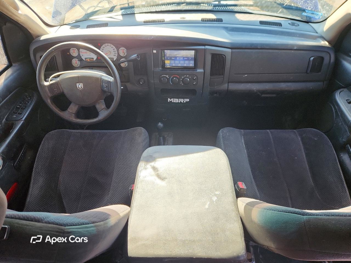 Dodge RAM 2004