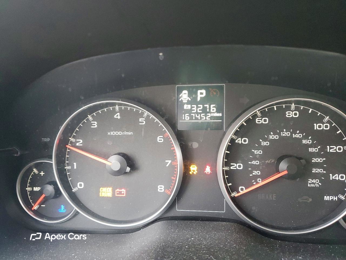 Subaru Legacy 2014
