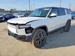 Rivian R1S 2025