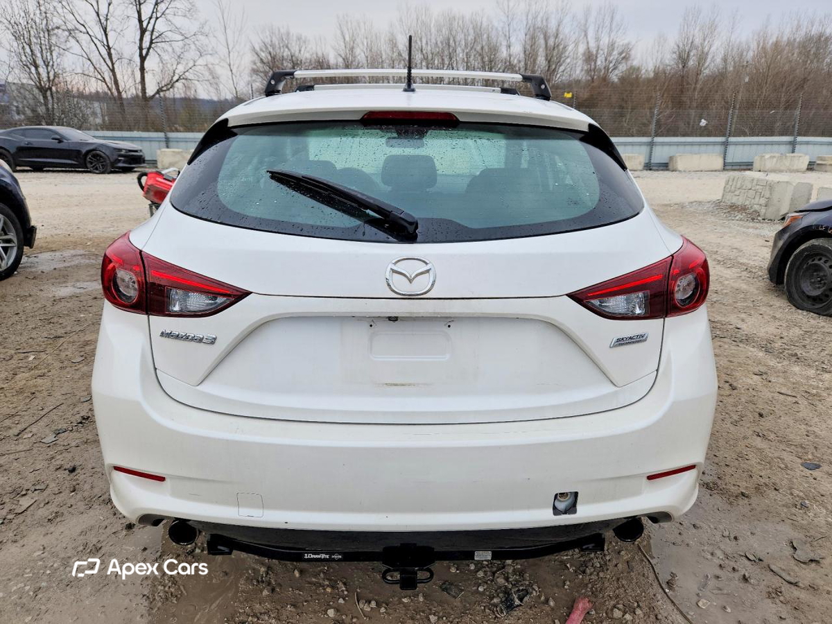 Mazda 3 2018