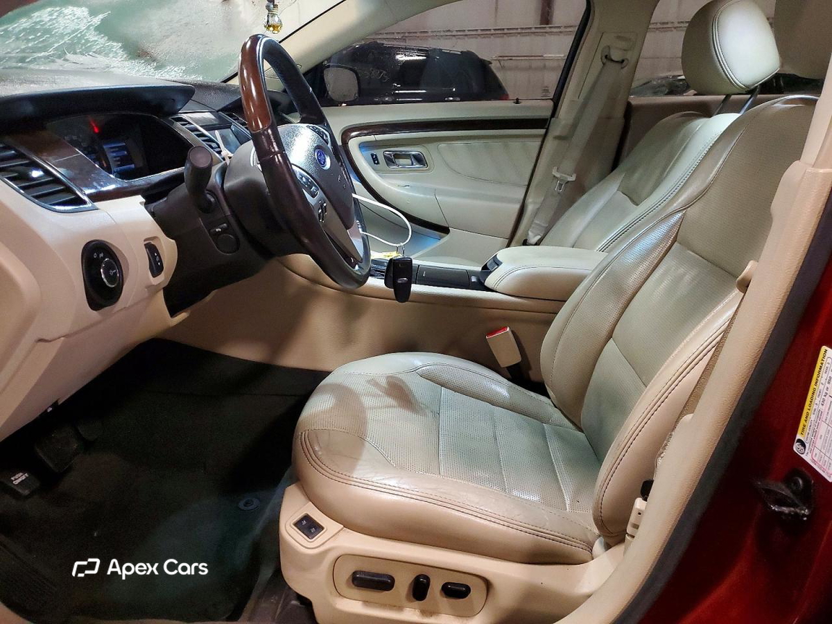 Ford Taurus 2013