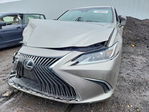 Lexus ES 2019