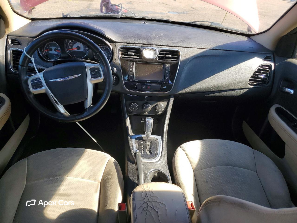 Chrysler 200 2013