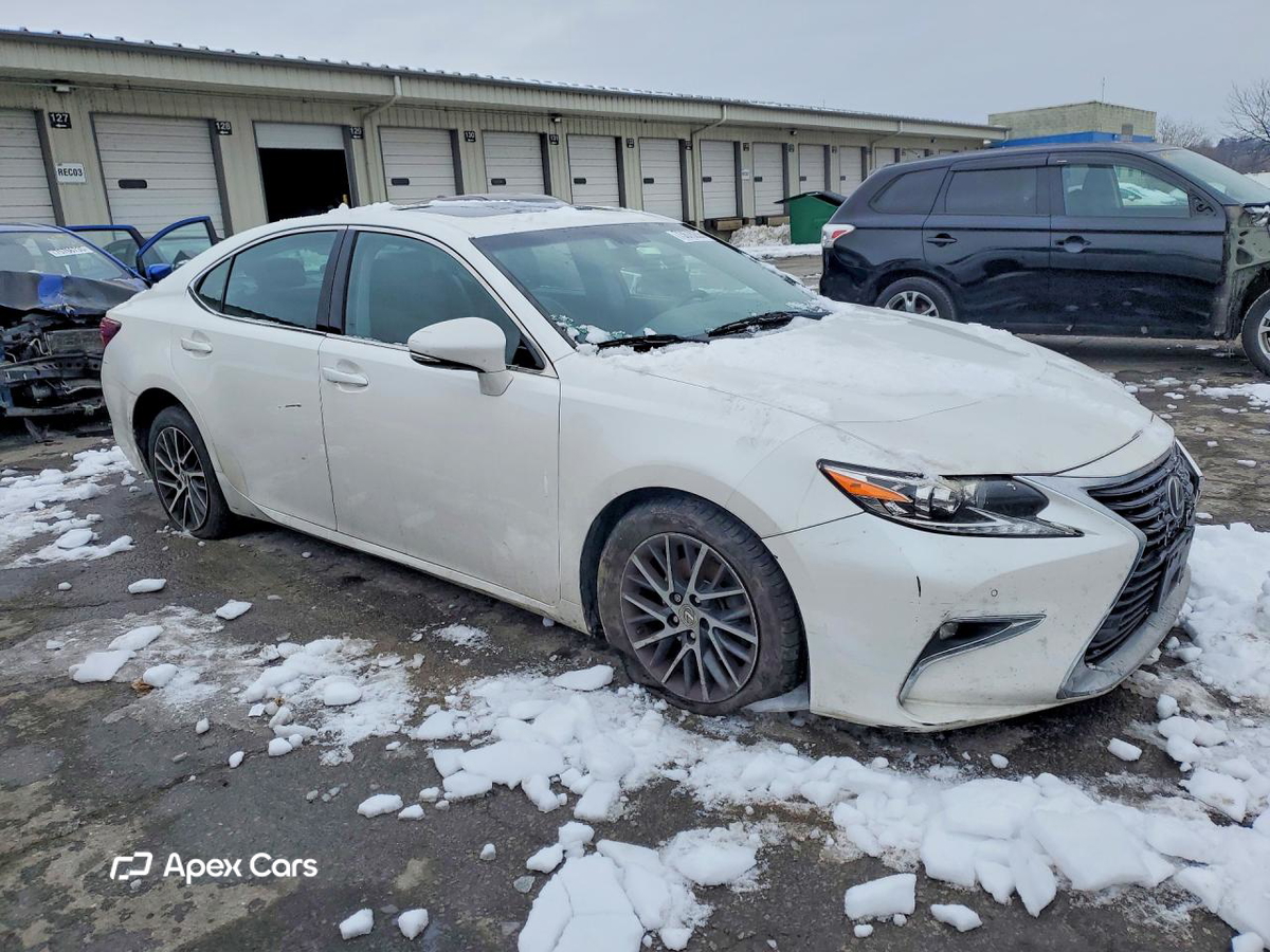 Lexus ES 2016