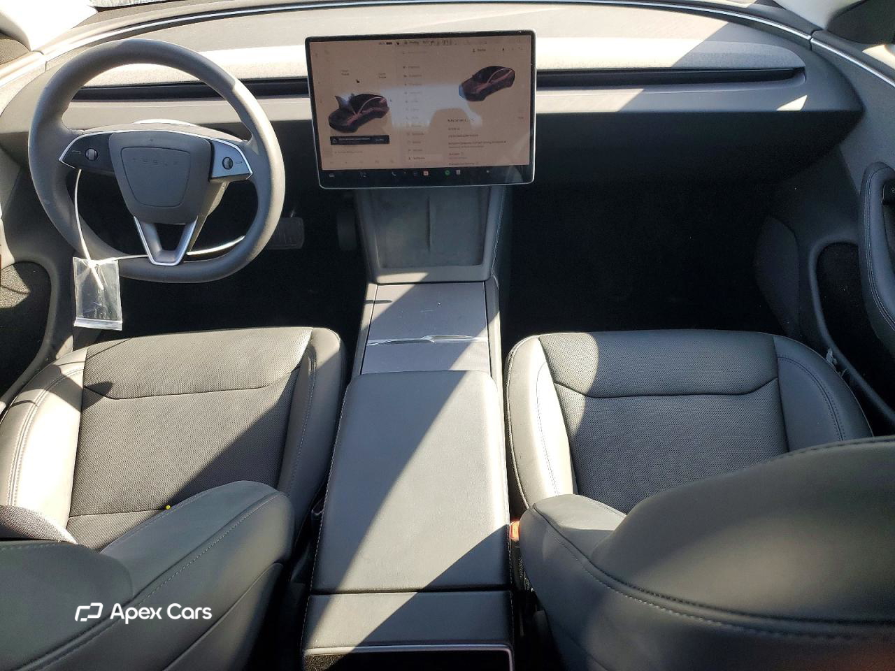Tesla Model 3 2024