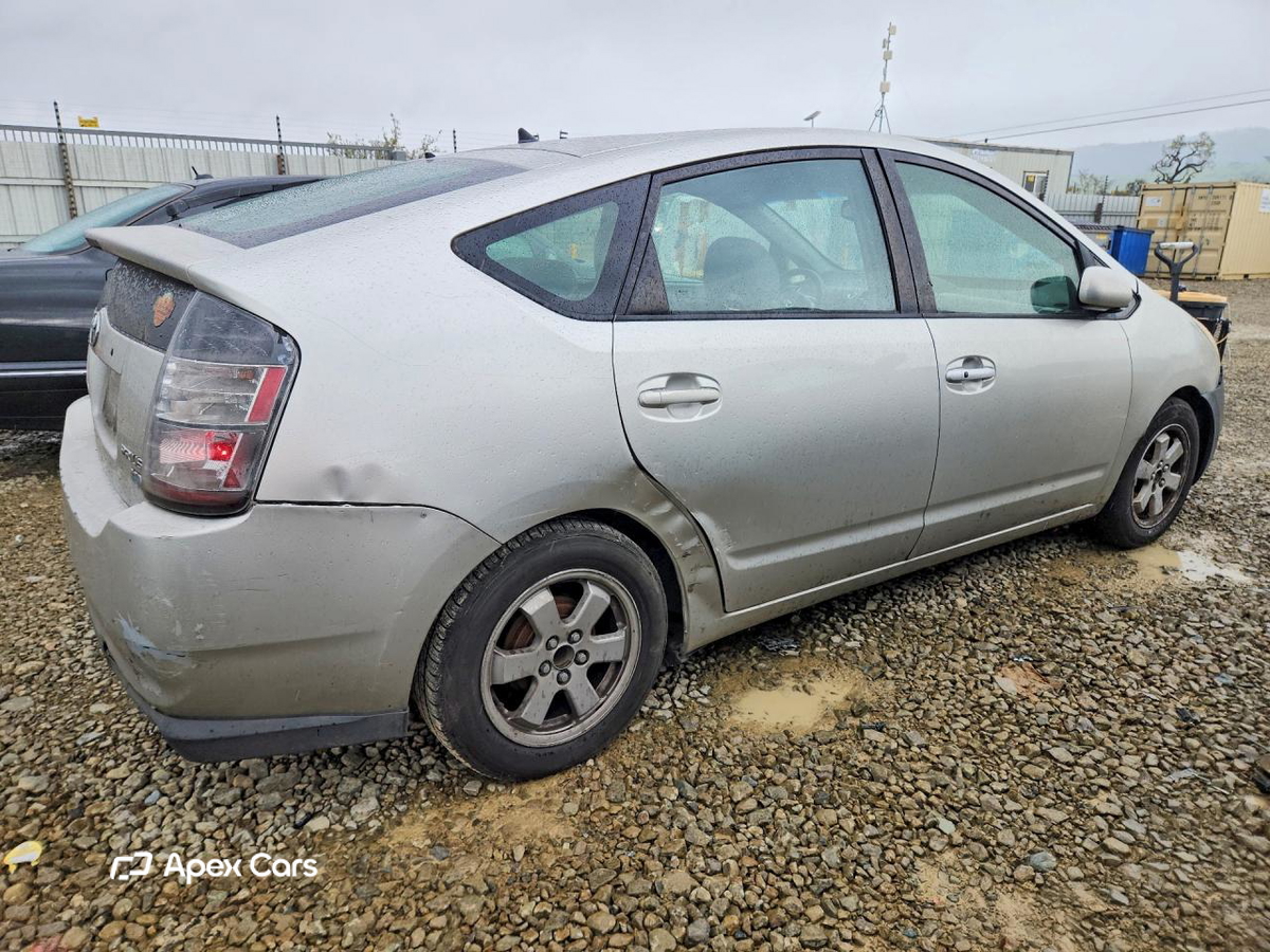 Toyota Prius 2005