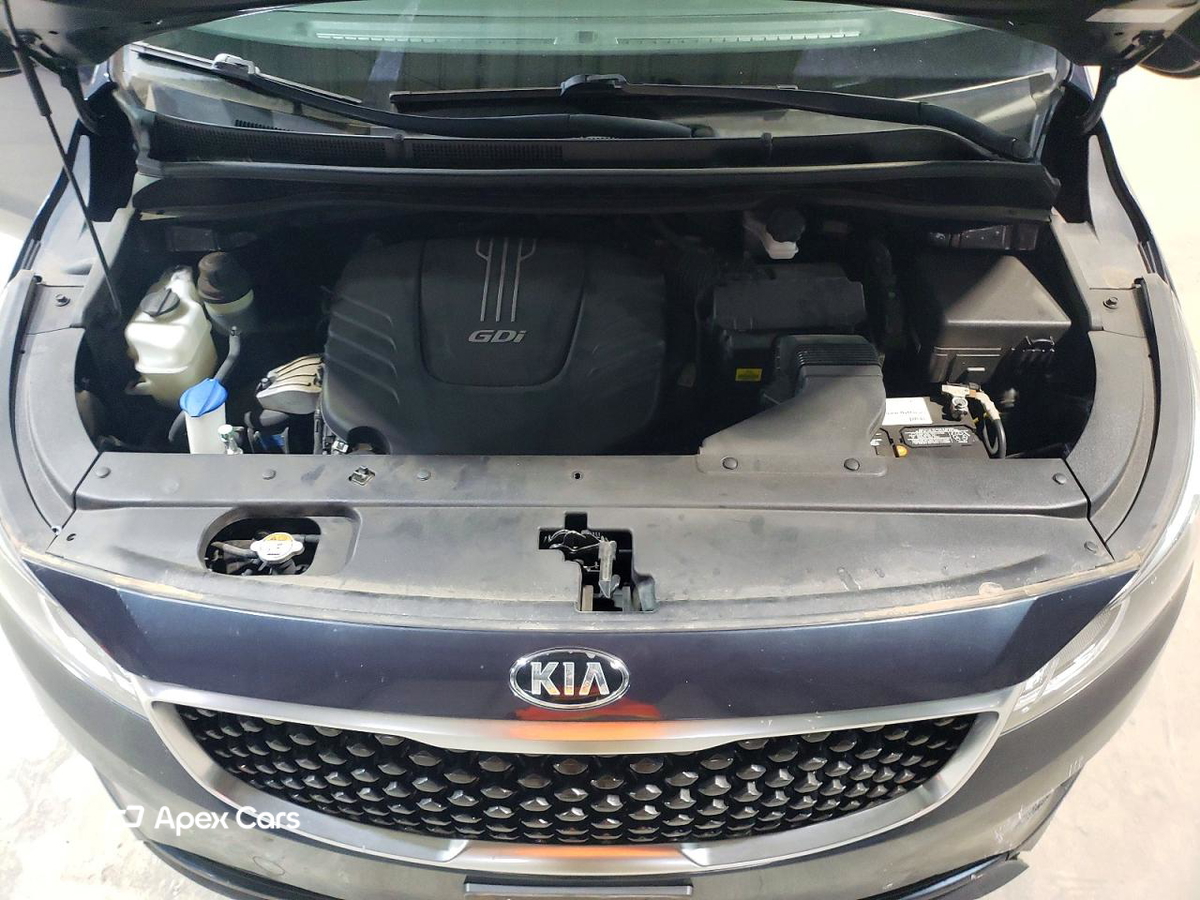 Kia Sedona 2016