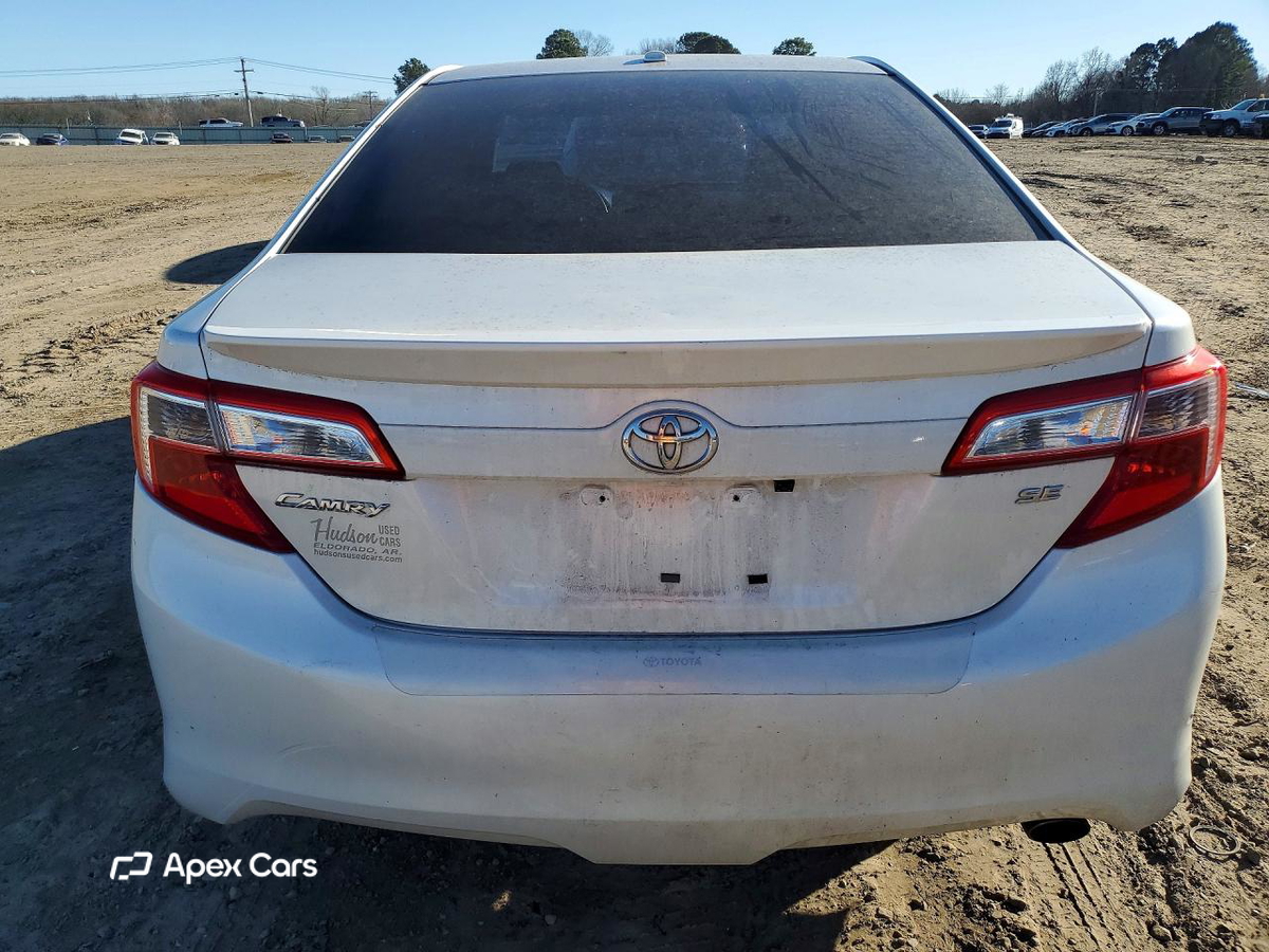 Toyota Camry 2012