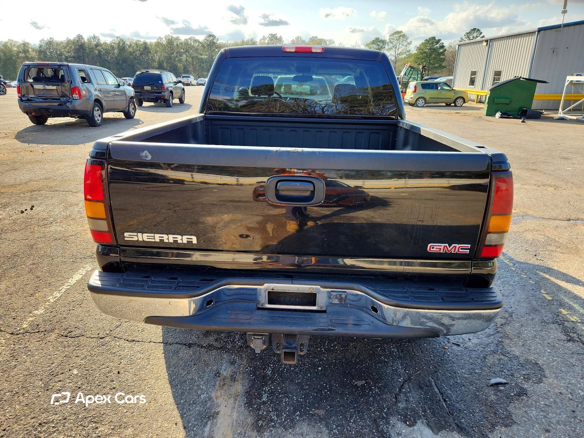GMC Sierra 2005