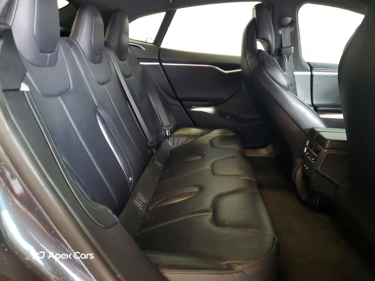 Tesla Model S 2017