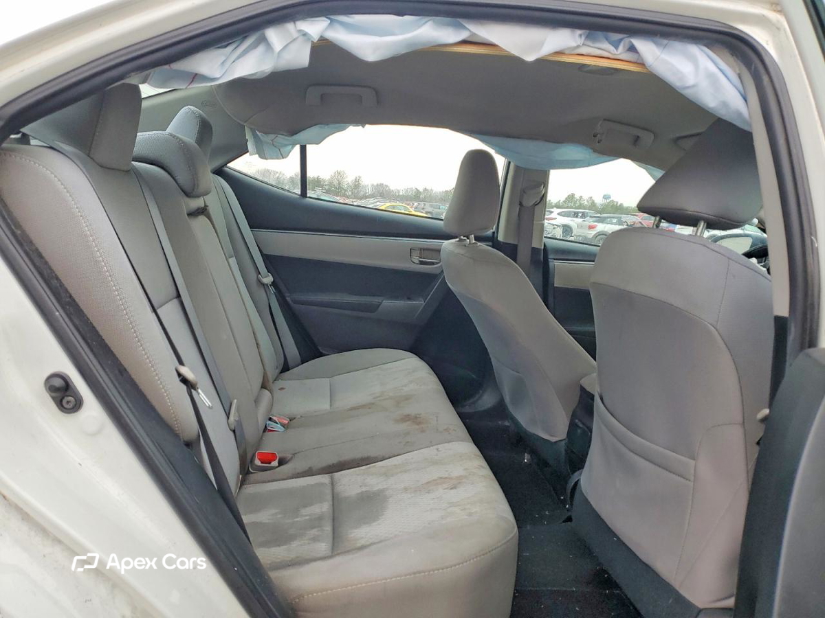 Toyota Corolla 2015
