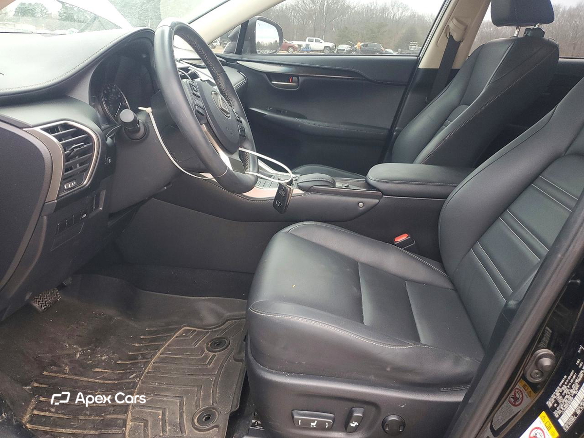 Lexus NX 2015