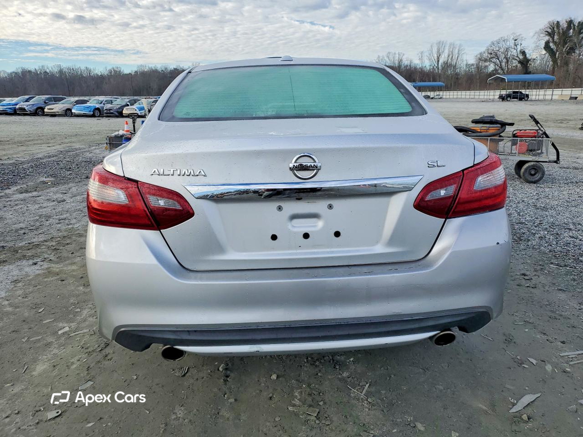 Nissan Altima 2018