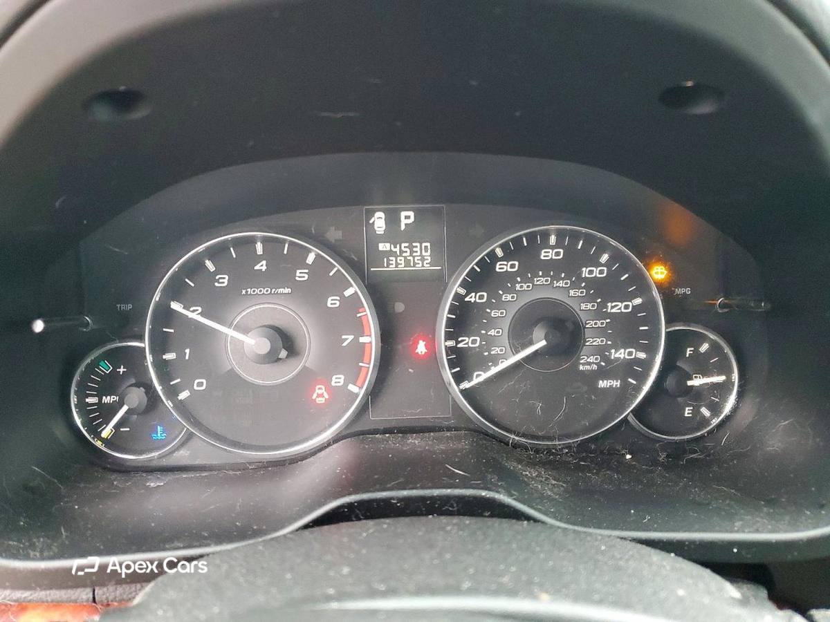 Subaru Outback 2011