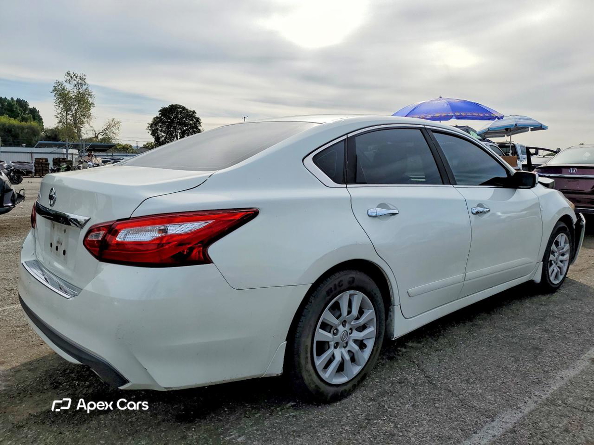 Nissan Altima 2017