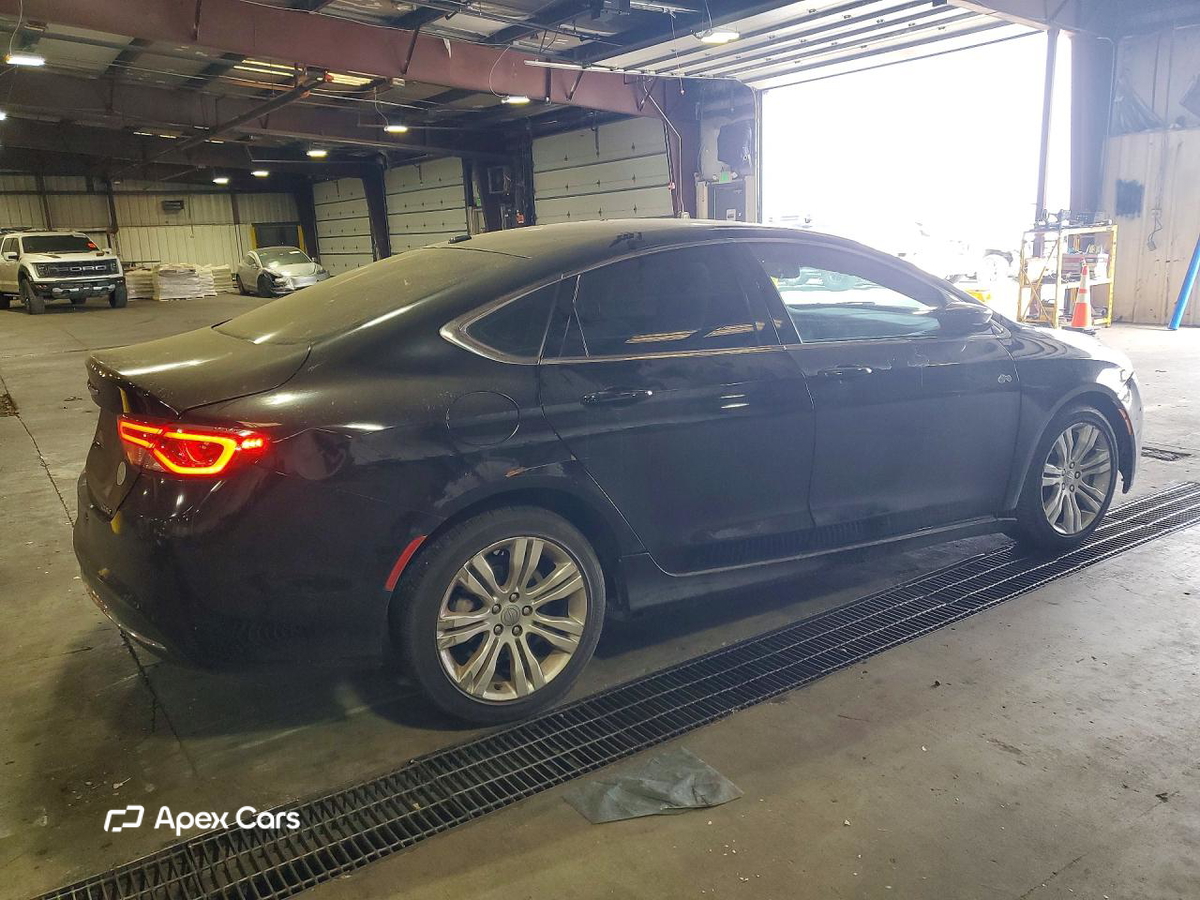 Chrysler 200 2015