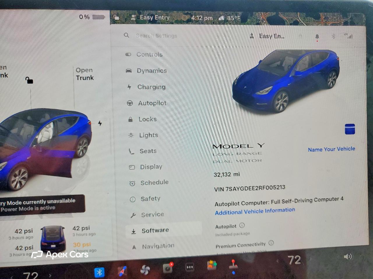 Tesla Model Y 2024