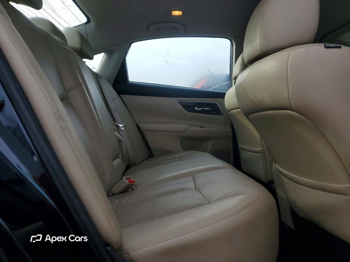 Nissan Altima 2015