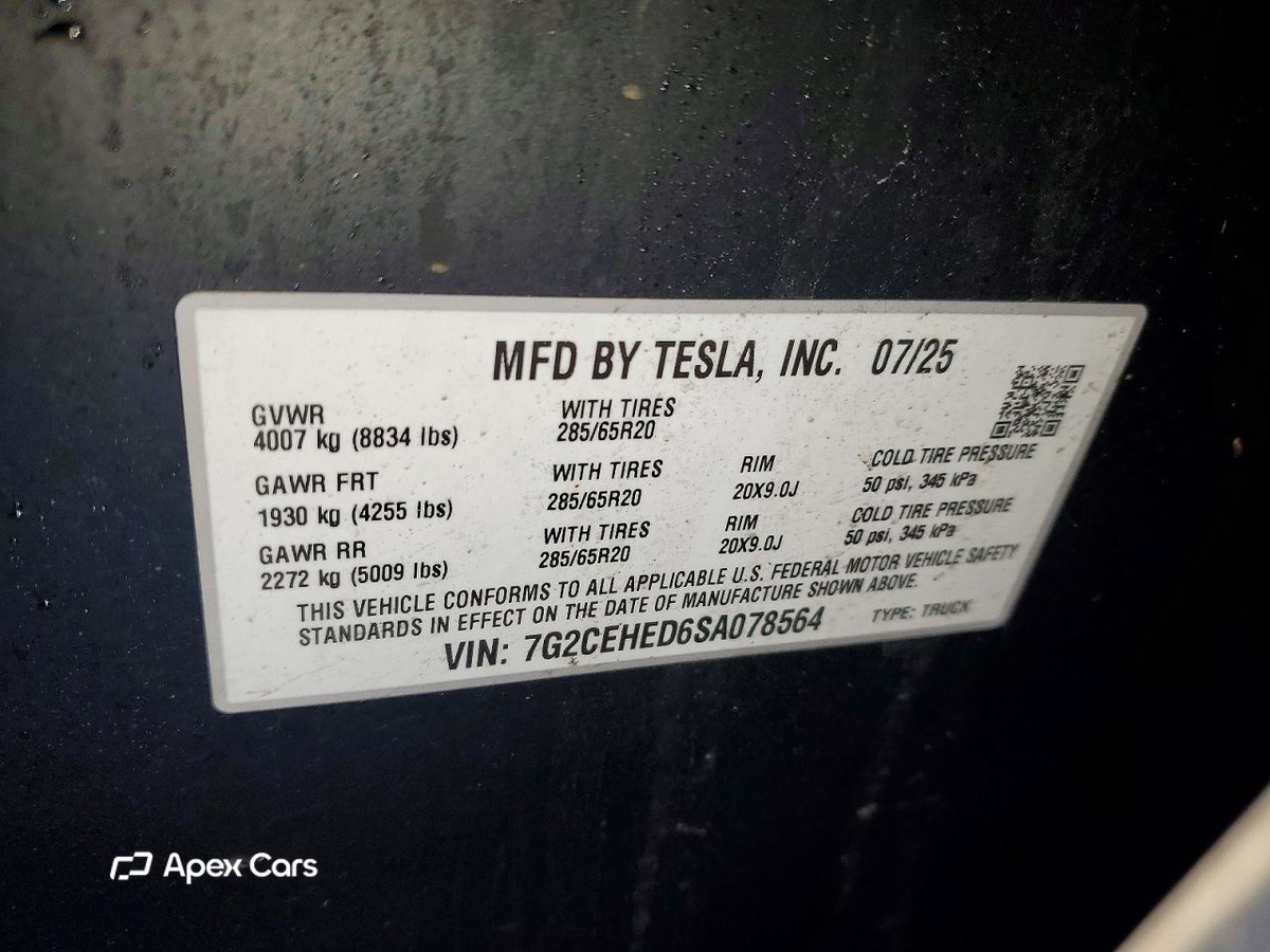 Tesla Cybertruck 2025