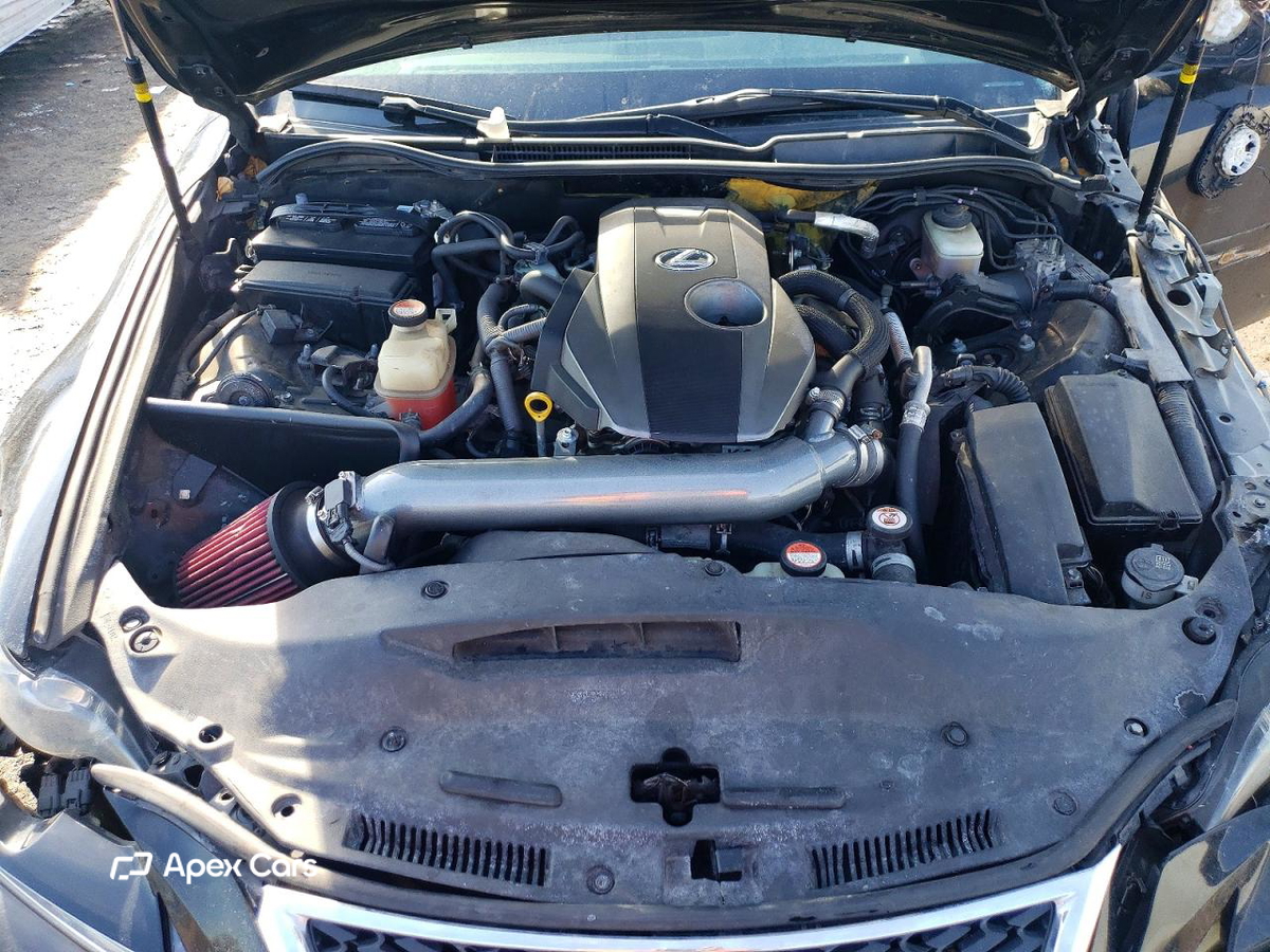 Lexus IS 2016