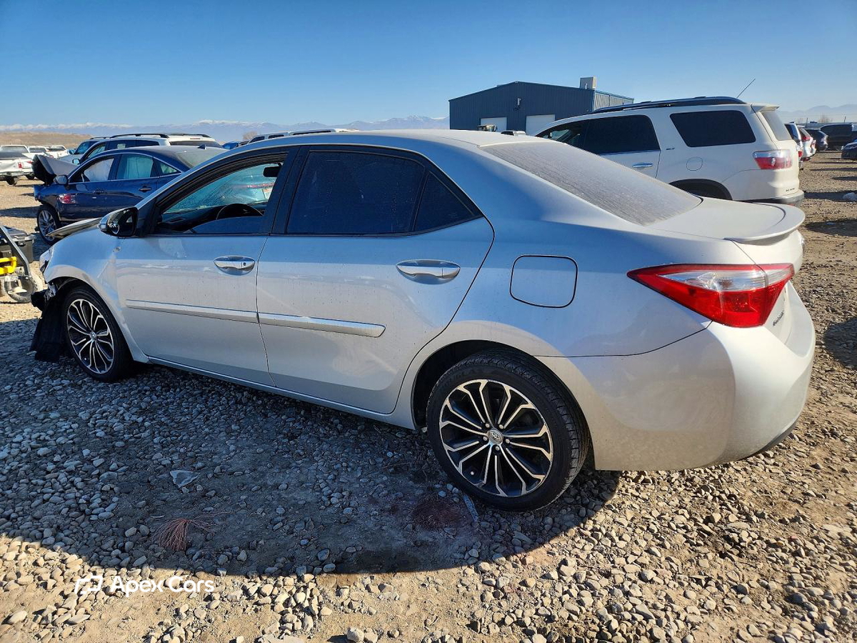 Toyota Corolla 2015