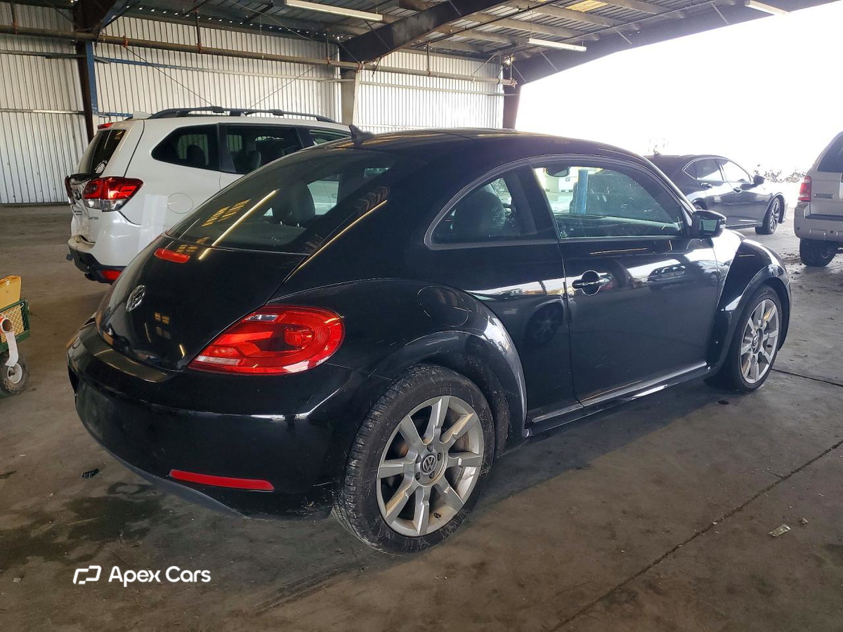 Volkswagen Beetle 2013