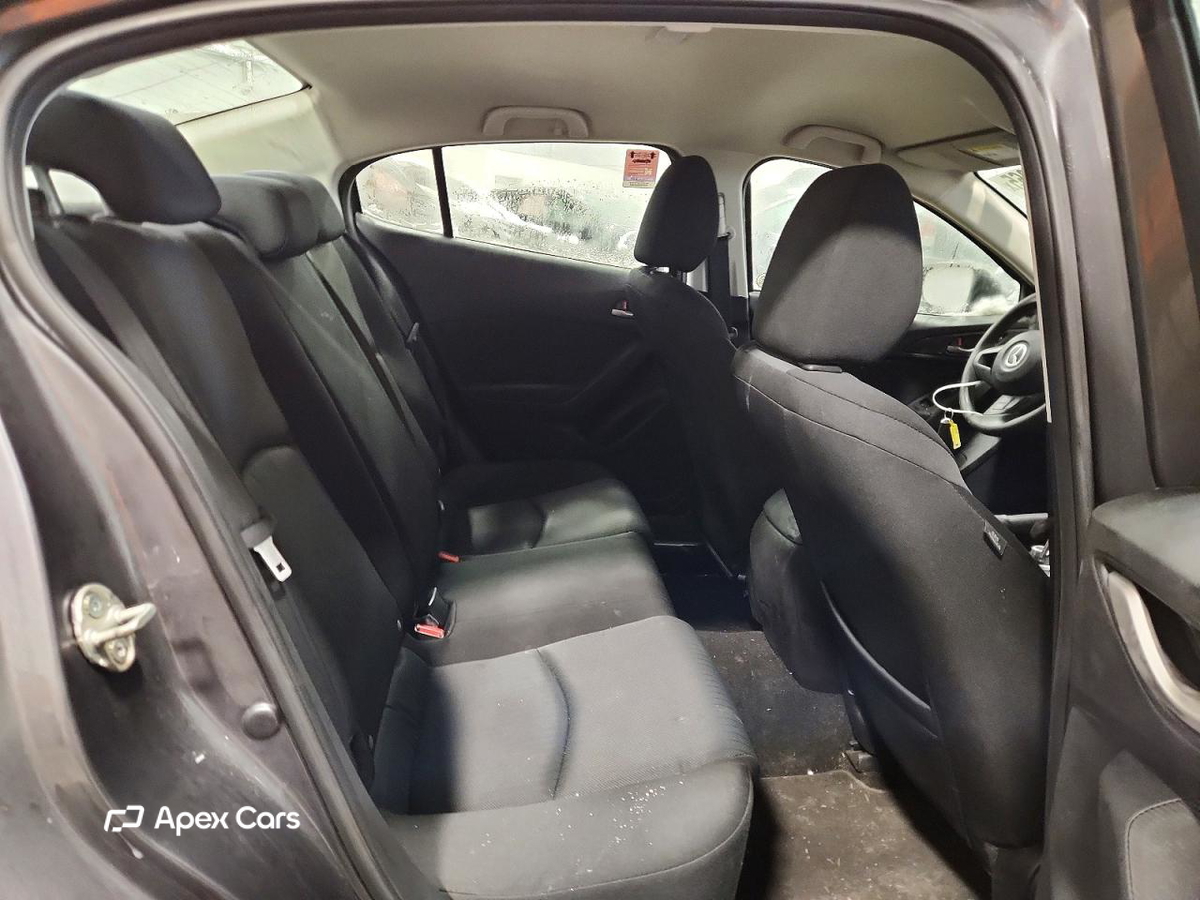 Mazda 3 2016