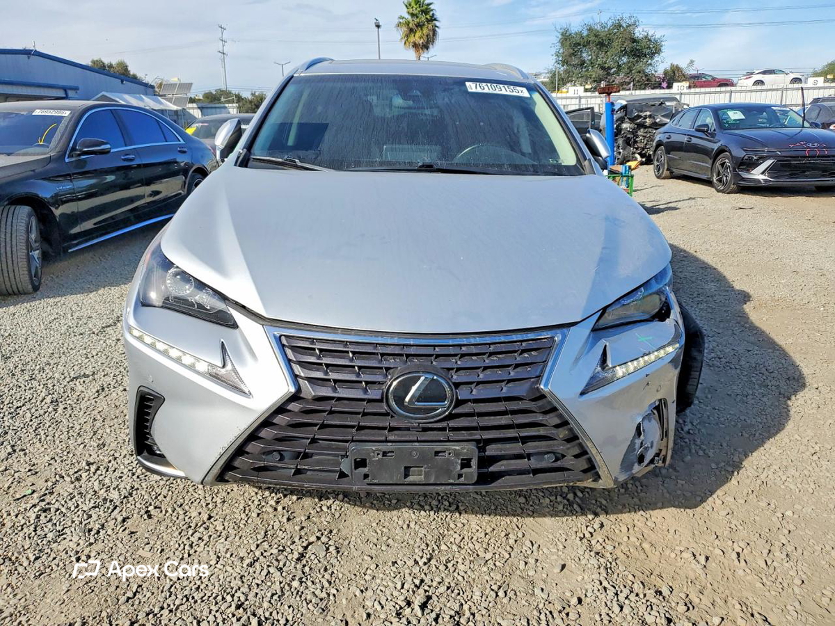 Lexus NX 2019