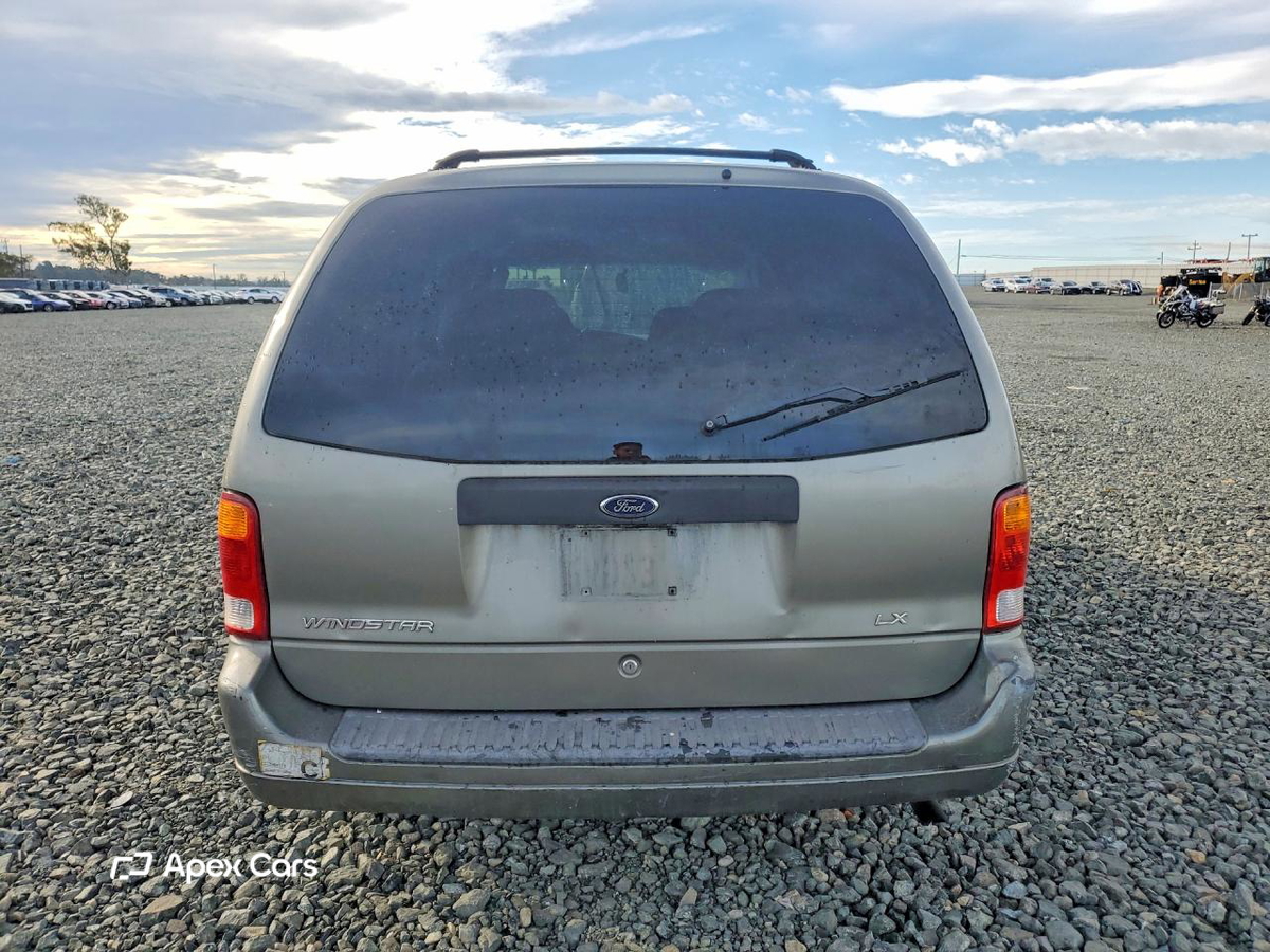 Ford Windstar 2003