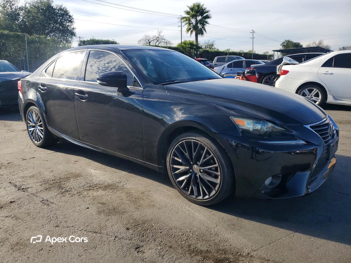 Lexus IS 2014