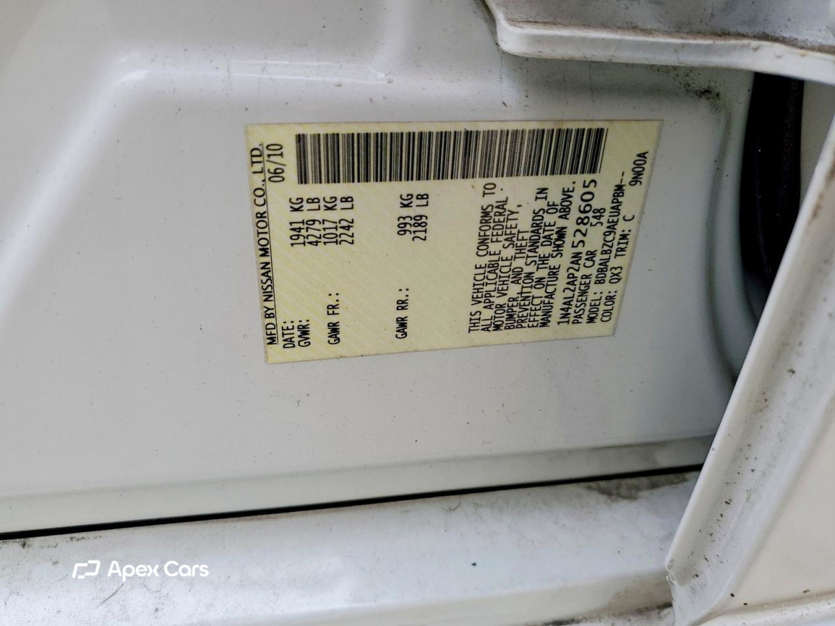 Nissan Altima 2010