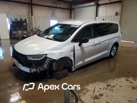 Chrysler Pacifica 2025 - Image 1 of 13