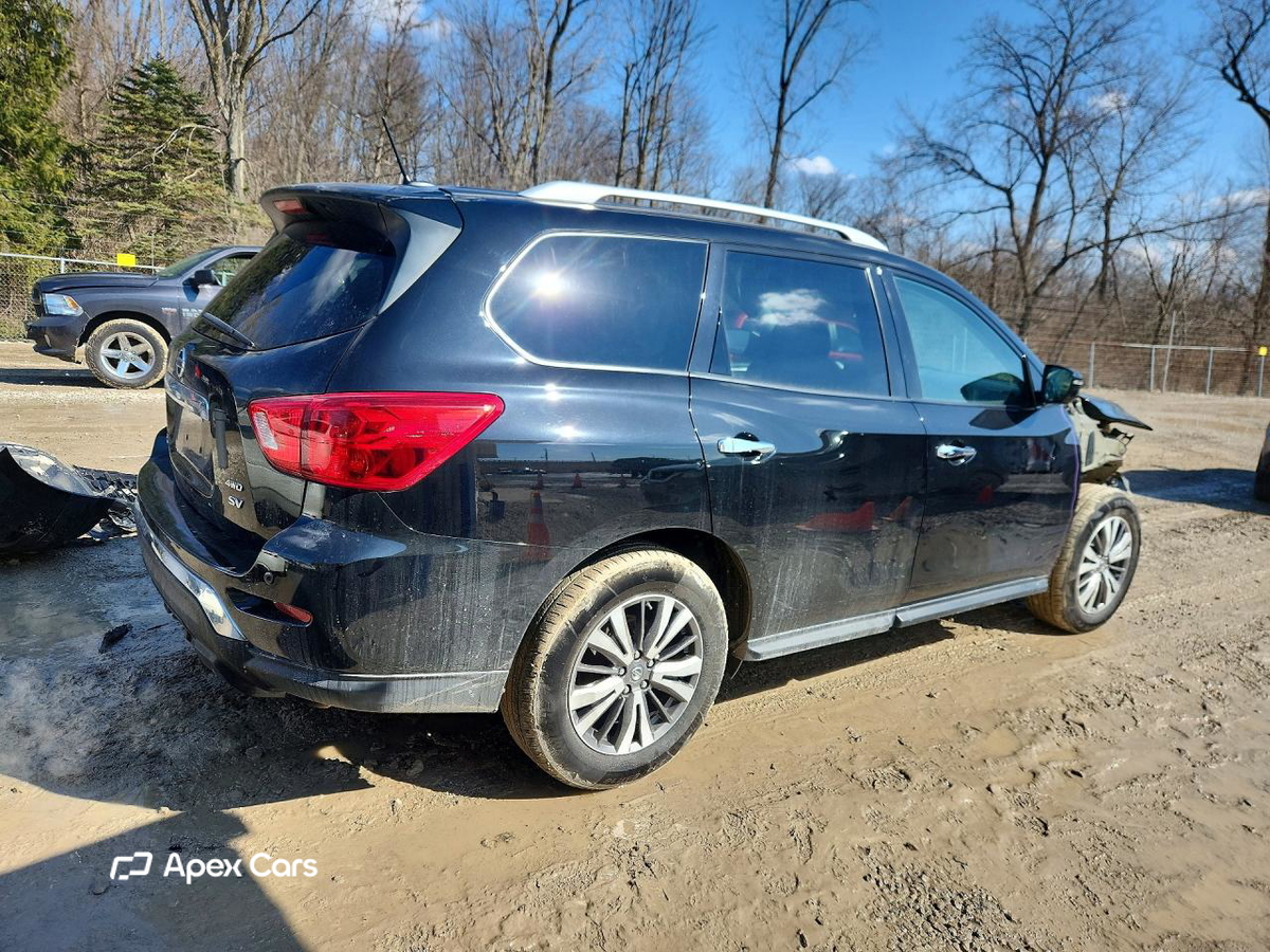 Nissan Pathfinder 2018