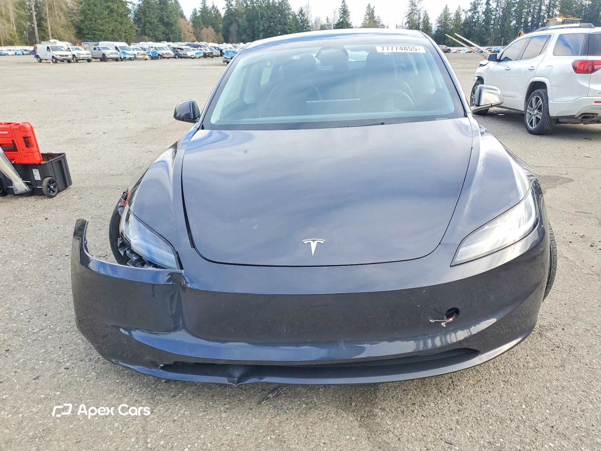 Tesla Model 3 2024